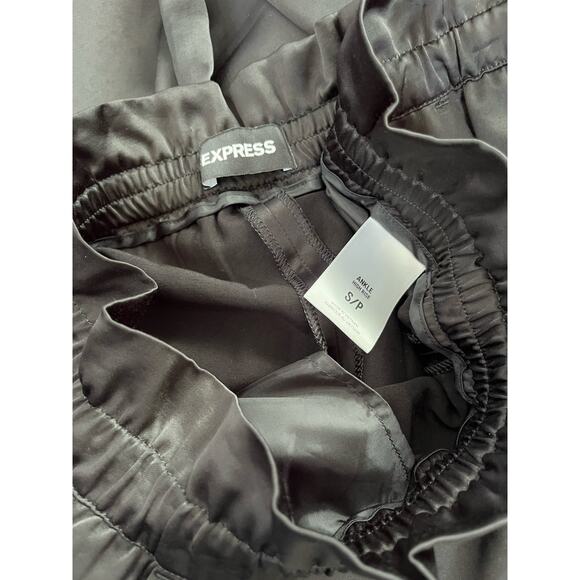 Express Satin High Rise Pull-On Ankle Pant Loose Fit - Picture 6 of 7